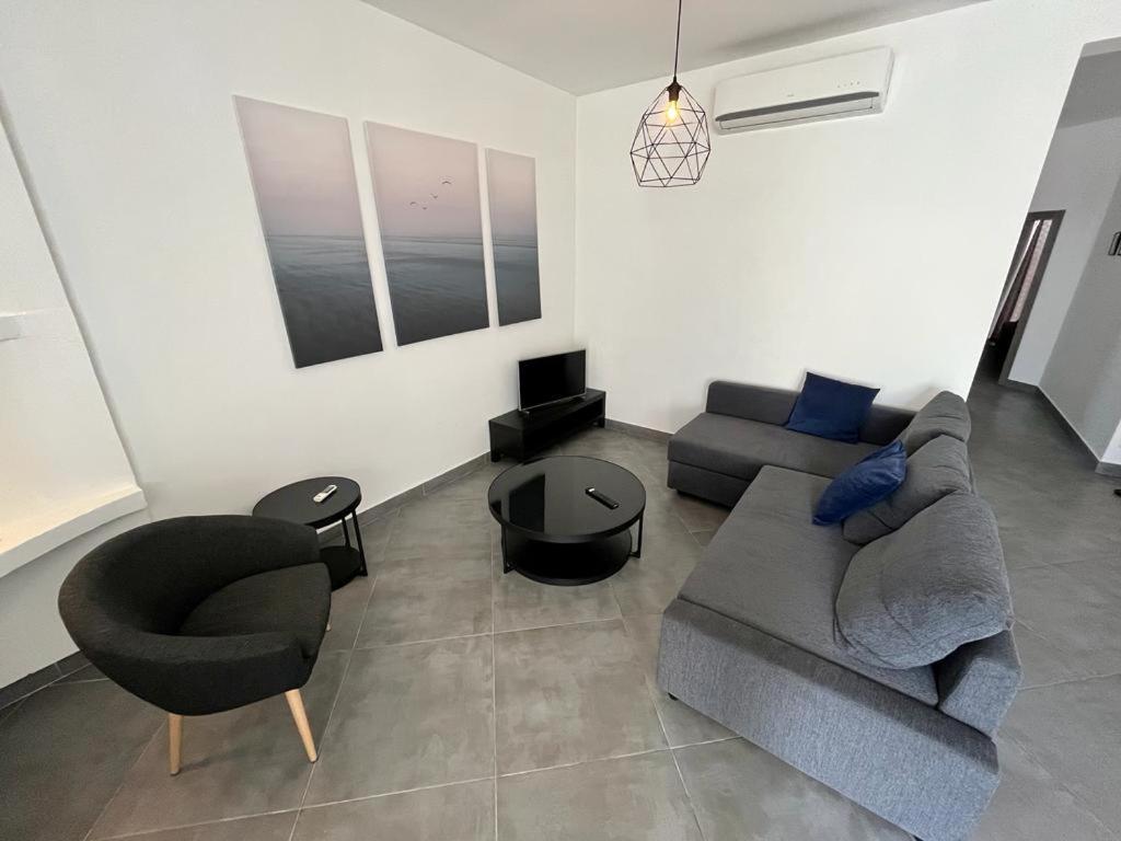 Dreams Of Holiday. Apartment With Pool Marsalforn Extérieur photo
